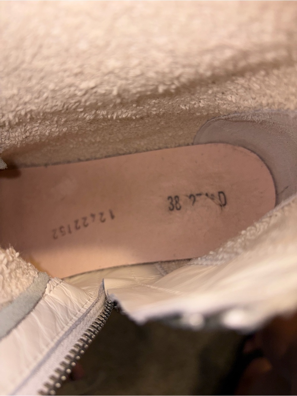 Golden Goose High-Top Sneakers in White with Silver Star Size 8.5/9 EU39 - Picture 12 of 13